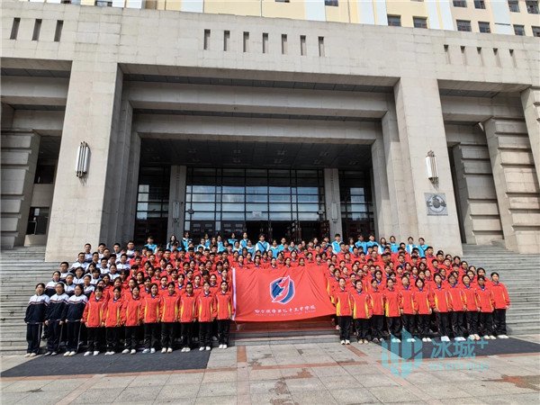 部,学生工作部,校团委,马克思主义学院负责人,哈七十三中学校长李威