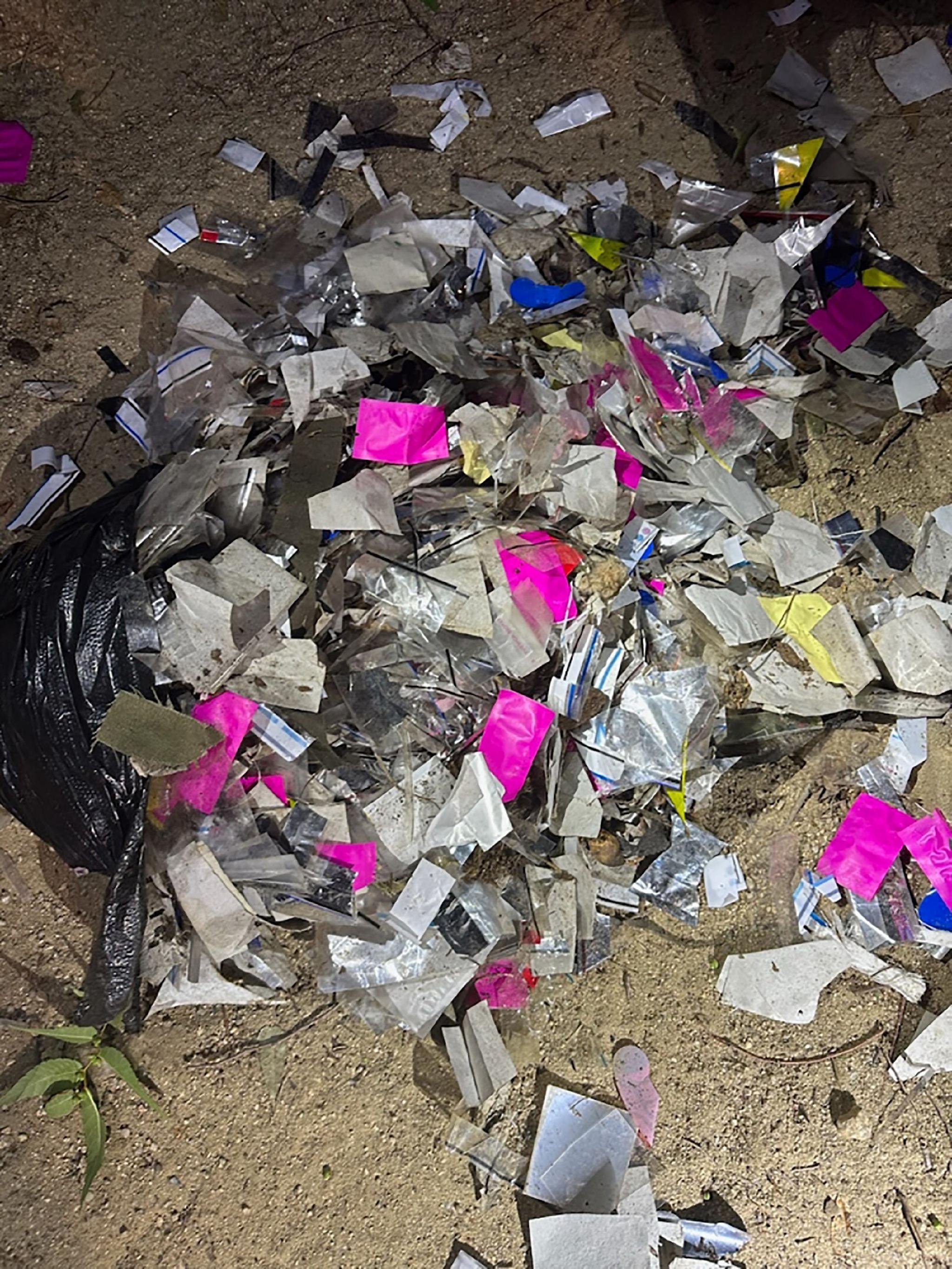 "朝鲜再向韩放飞600多个垃圾气球",首尔等地已发现,韩国军方紧急提醒"