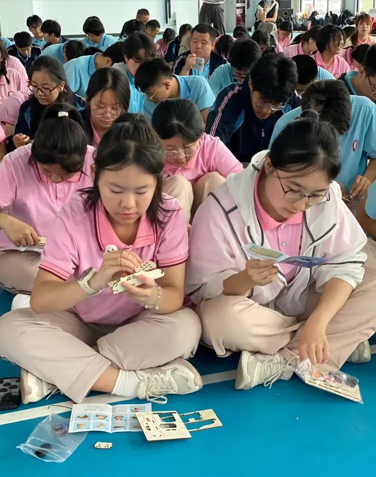 西安市第三十中学高一年级研学旅行实践活动纪实