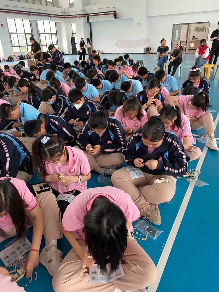 西安市第三十中学高一年级研学旅行实践活动纪实