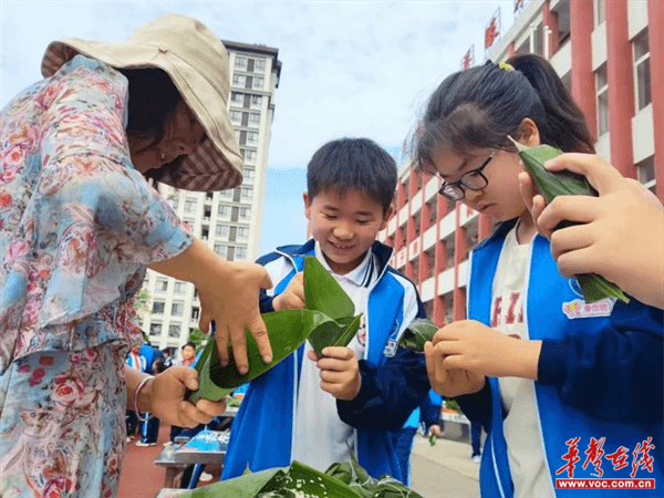 【组图】常德:欢庆"六一" 伴你"童"行|小学_新浪财经_新浪网