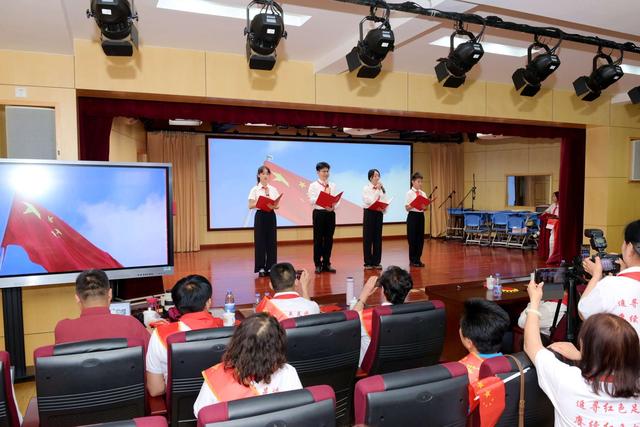 同心共筑中国梦 京沪少儿庆"六一"