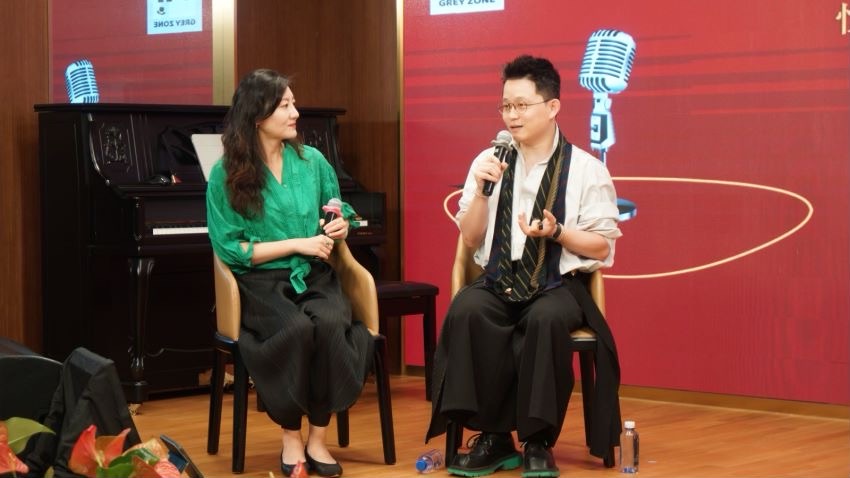 导演,"灰键空间"音乐戏剧工作室创办人史博伟,钢琴演奏家,作曲家张凯