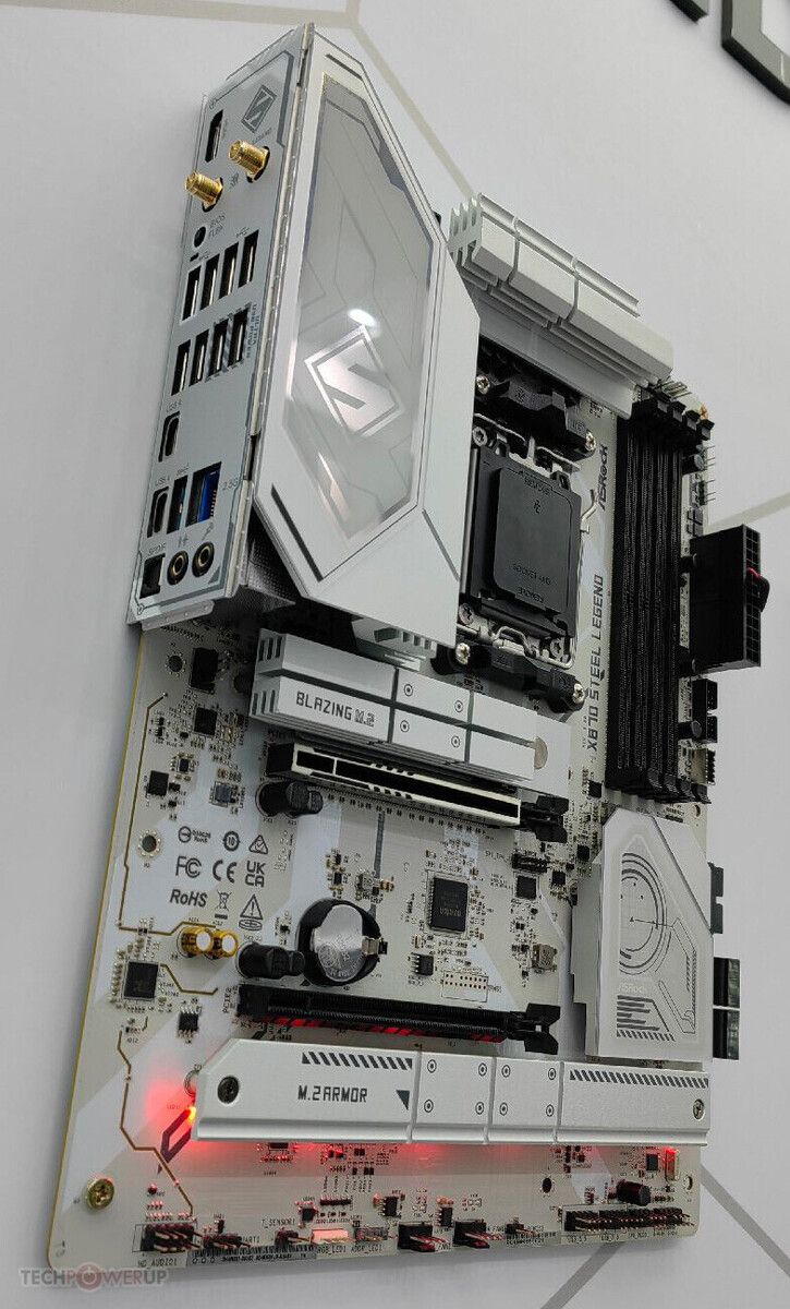 适用于 amd zen 5 处理器,华擎 x870 / x870e 系列主板全阵容亮相