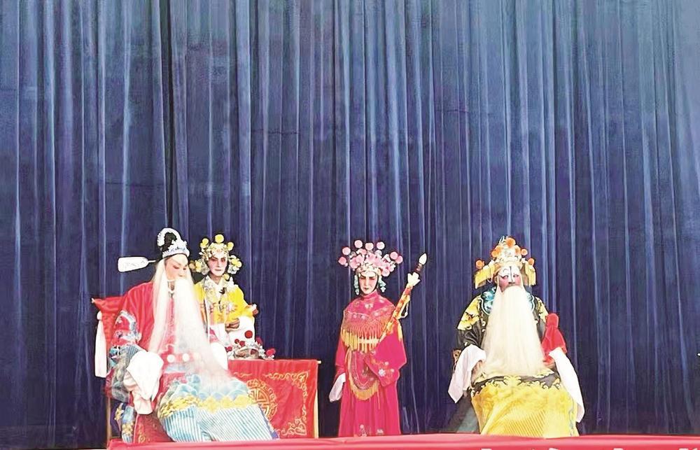 眉户戏:传承百年唱醉河湟