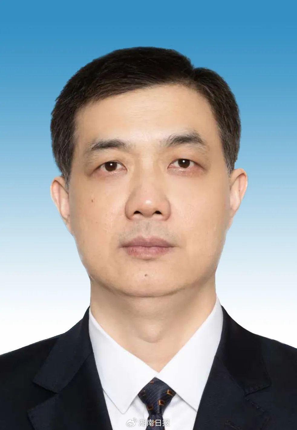 副省长,市委副书记,市长 周海兵工作分工:领导市人民政府全面工作.