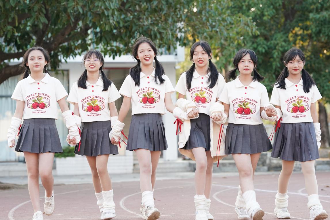 毕业季·走进最美校园⑨|龙园外语实验学校:立德树人 科学育才