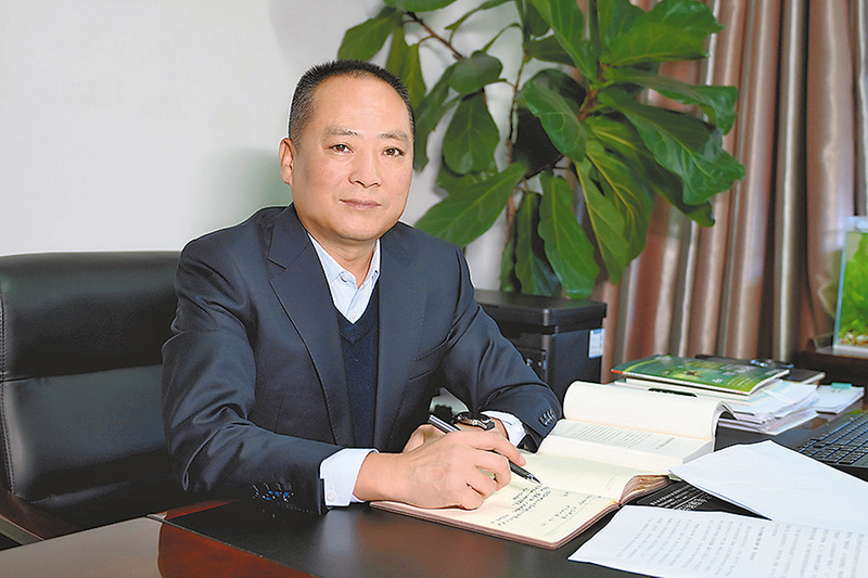 自信登场 奔赴梦想丨富平县富平中学党委书记 张强