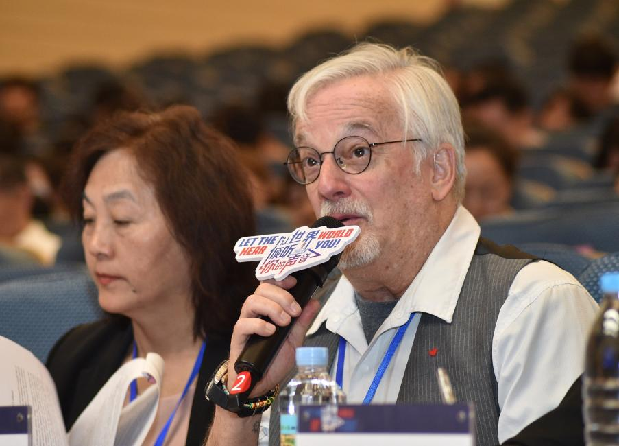 河南省教育国际交流协会顾问,中原工学院原副校长杜建慧教授,河南师范