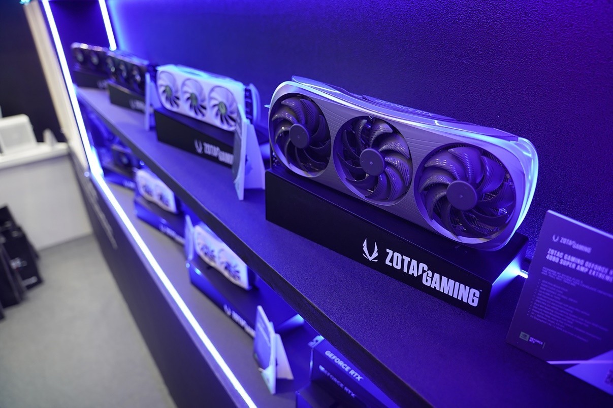 2024台北电脑展DAY 1:索泰ZOTAC GAMING ZONE游戏掌机闪亮登场|索泰|台北电脑展|AI_新浪科技_新浪网