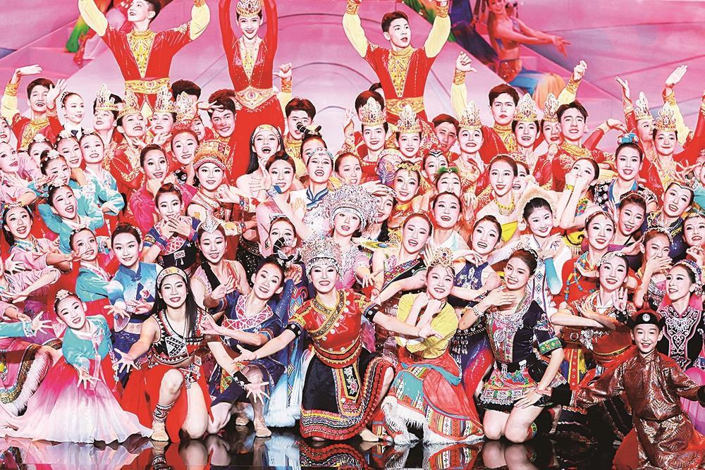 各民族儿童表演舞蹈《我们永远在一起》大凉山孩子演唱    《阿依的