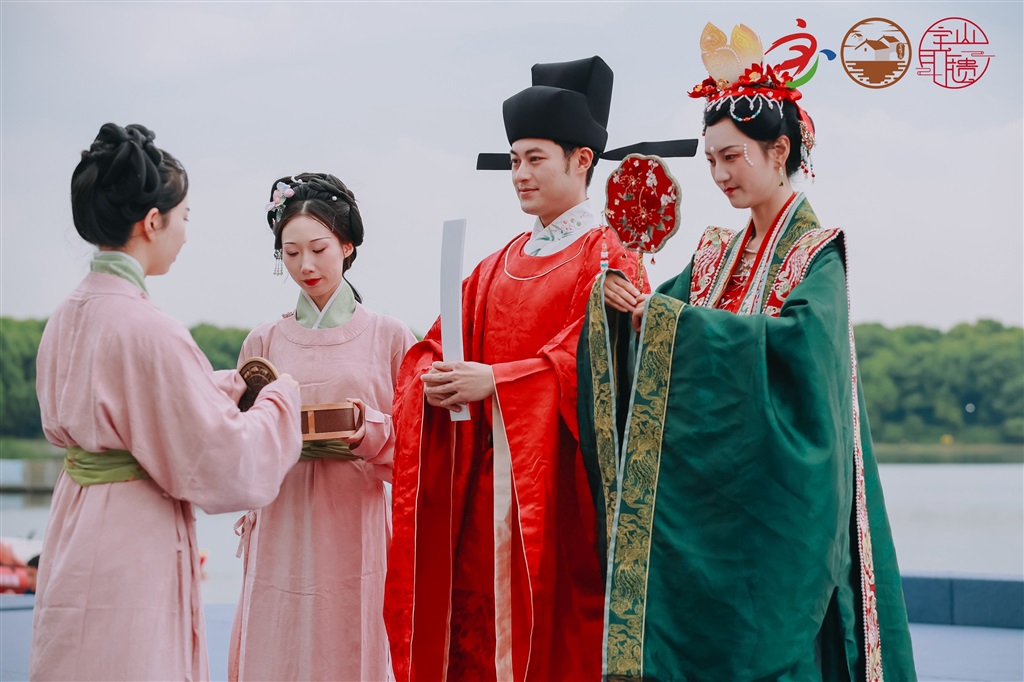 宝山美兰湖畔,汉服婚礼串联起江南丝竹,沪剧,月浦踏歌