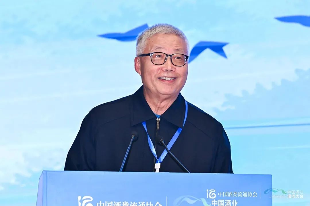 ▎黑龙江省政府参事,黑龙江省商务厅原厅长,中国商业经济学会副会长