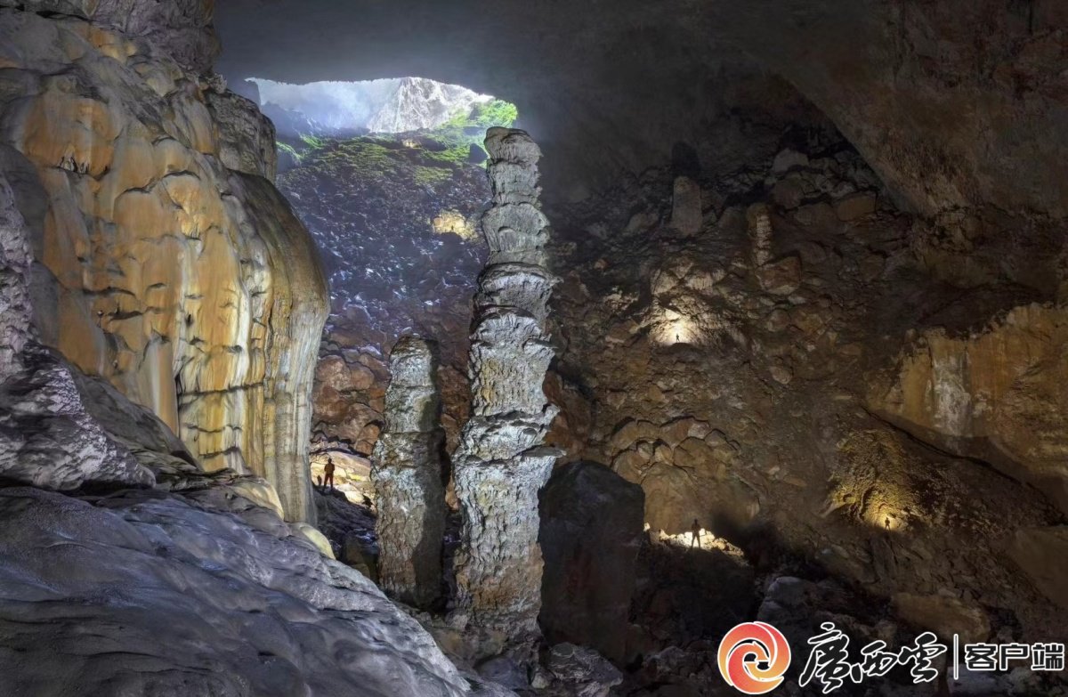 太美啦!河池凤山登上《中国国家地理》封面,获6月刊主推