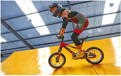 平衡车"小冠军"