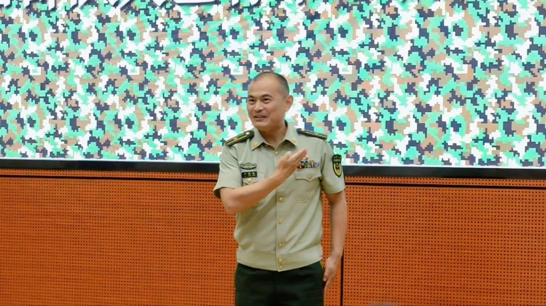 武警部队基层文艺骨干培训班组织"才艺大展示"