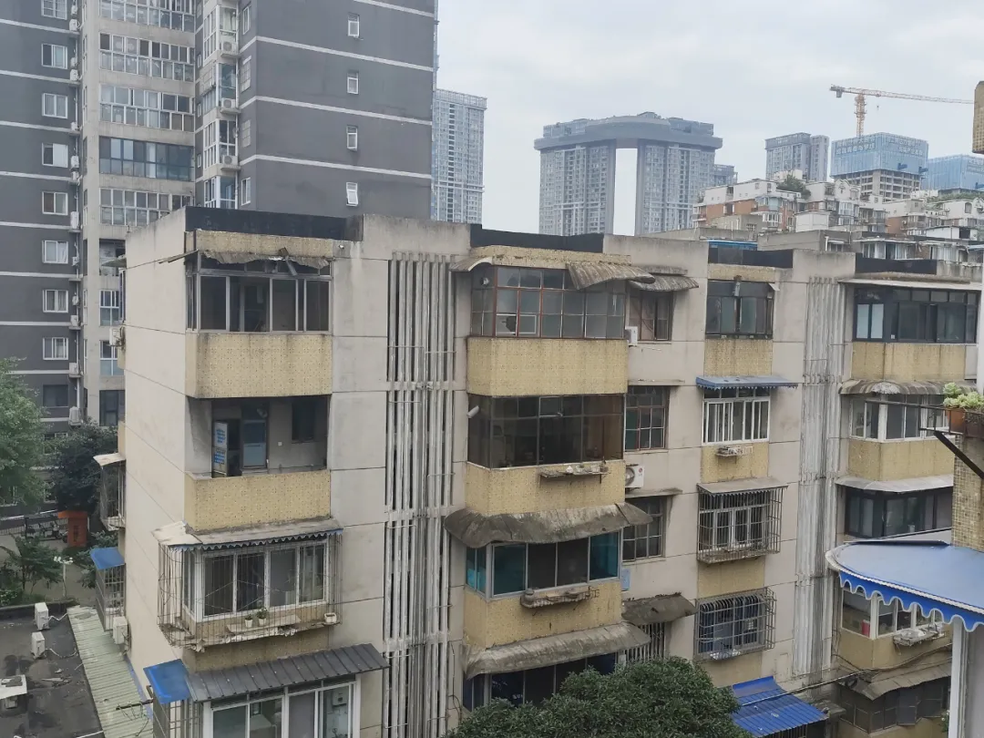 成都某老旧小区|每日经济新闻资料图