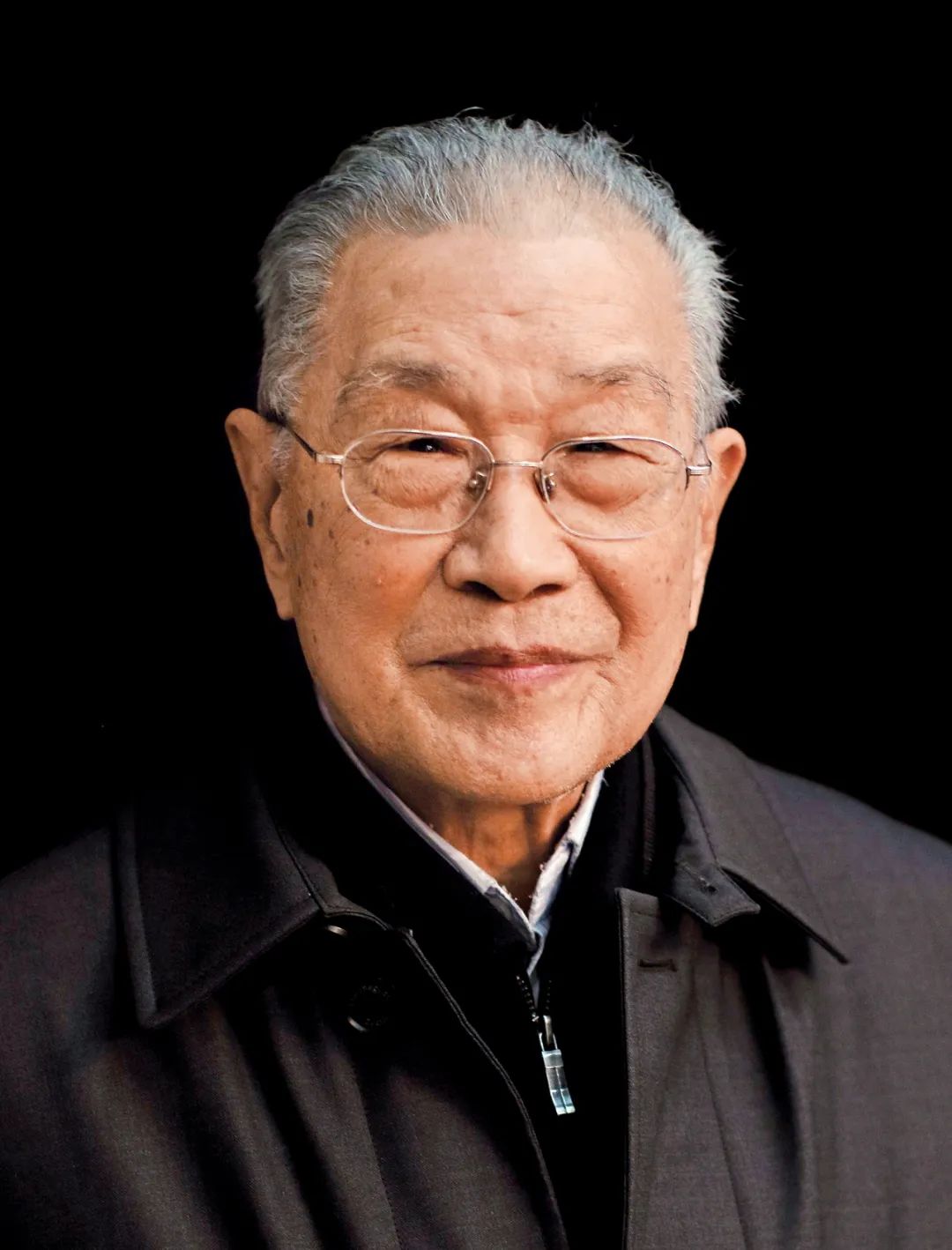 刘毅感慨:"中国的干部队伍,像我们这一茬人,一是多得很,二是摆老资格