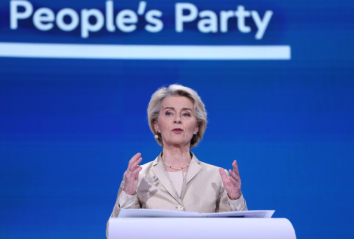 马克龙,朔尔茨失利,这国首相含泪辞职!