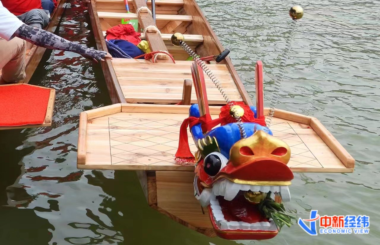 "龙舟成文旅新顶流!80后创业一年营收500万