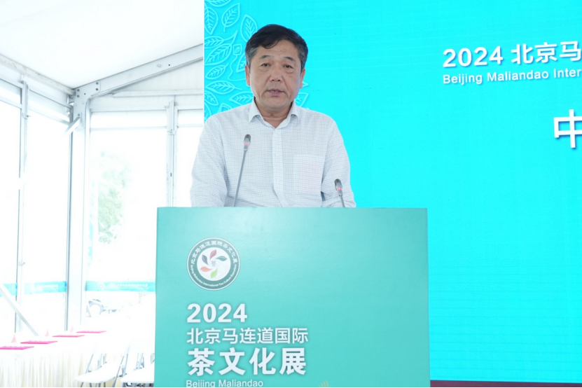 安溪县进行招商推介)(图为 永春县进行招商推介)(图为 德化县进行招商