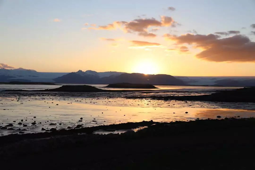 【市场概览】前日金融市场点评