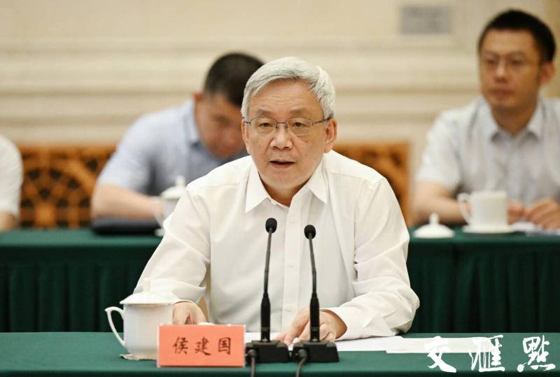 我省与中国科学院举行科技合作座谈会