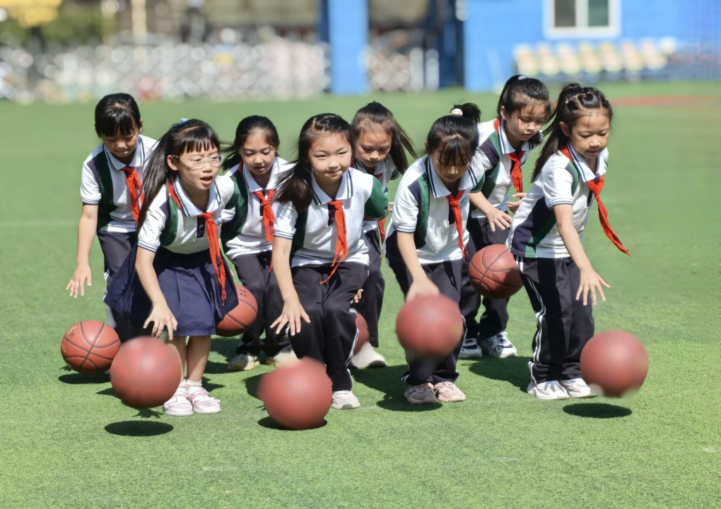 灞桥区第六幼儿园之参观小学纪实活动