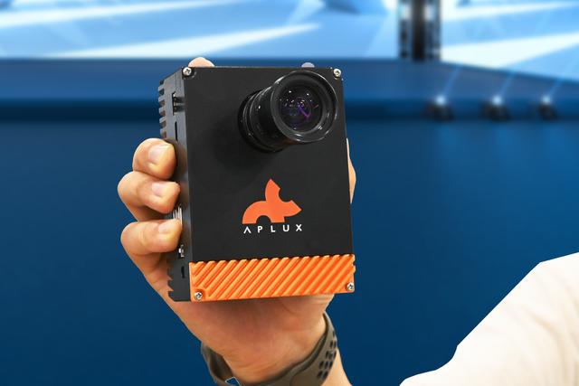 如何选择靠谱的约茶app？这五个维度让你告别踩雷