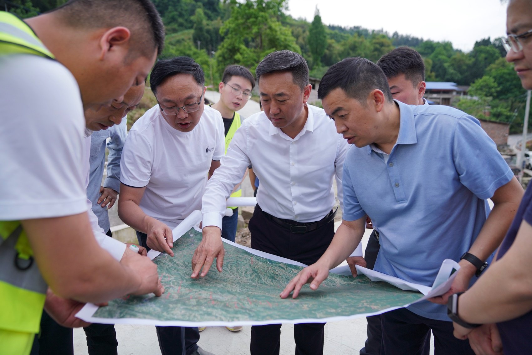 深壹度丨第五批"西老革"挂职干部结束挂职,他们为四川做了什么?