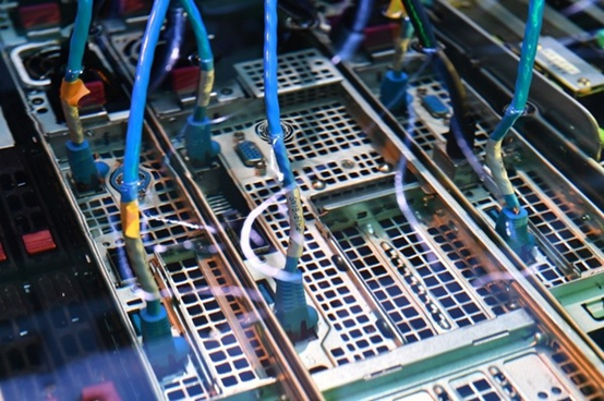 图三:从气冷走向液冷是AI伺服散热技术的重要趋势。图为工研院的液体伺服散热系统。（source：ITRI）