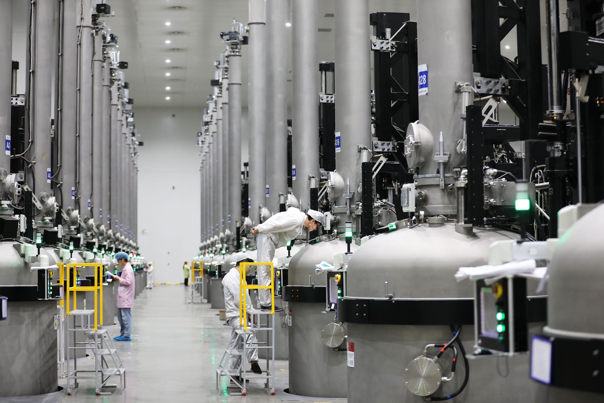 光伏企业四川高景生产车间 图片来源:兰锋 摄