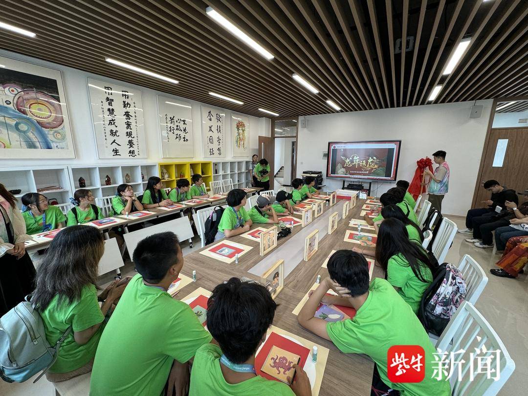 "锦绣江苏"南通站:美国青少年游濠河,做印染,深度体验非遗文化
