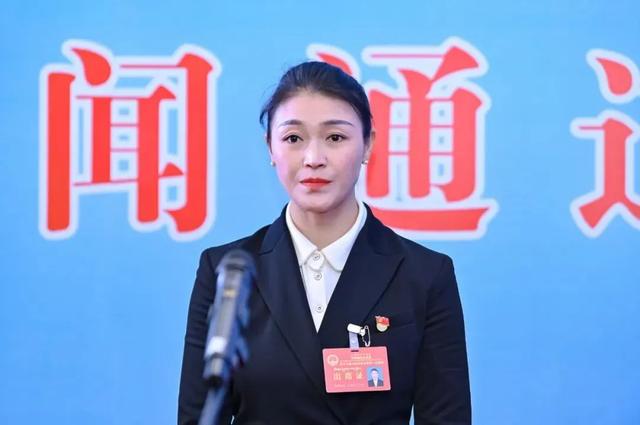 "80"后洛绒拉珍已任县委书记