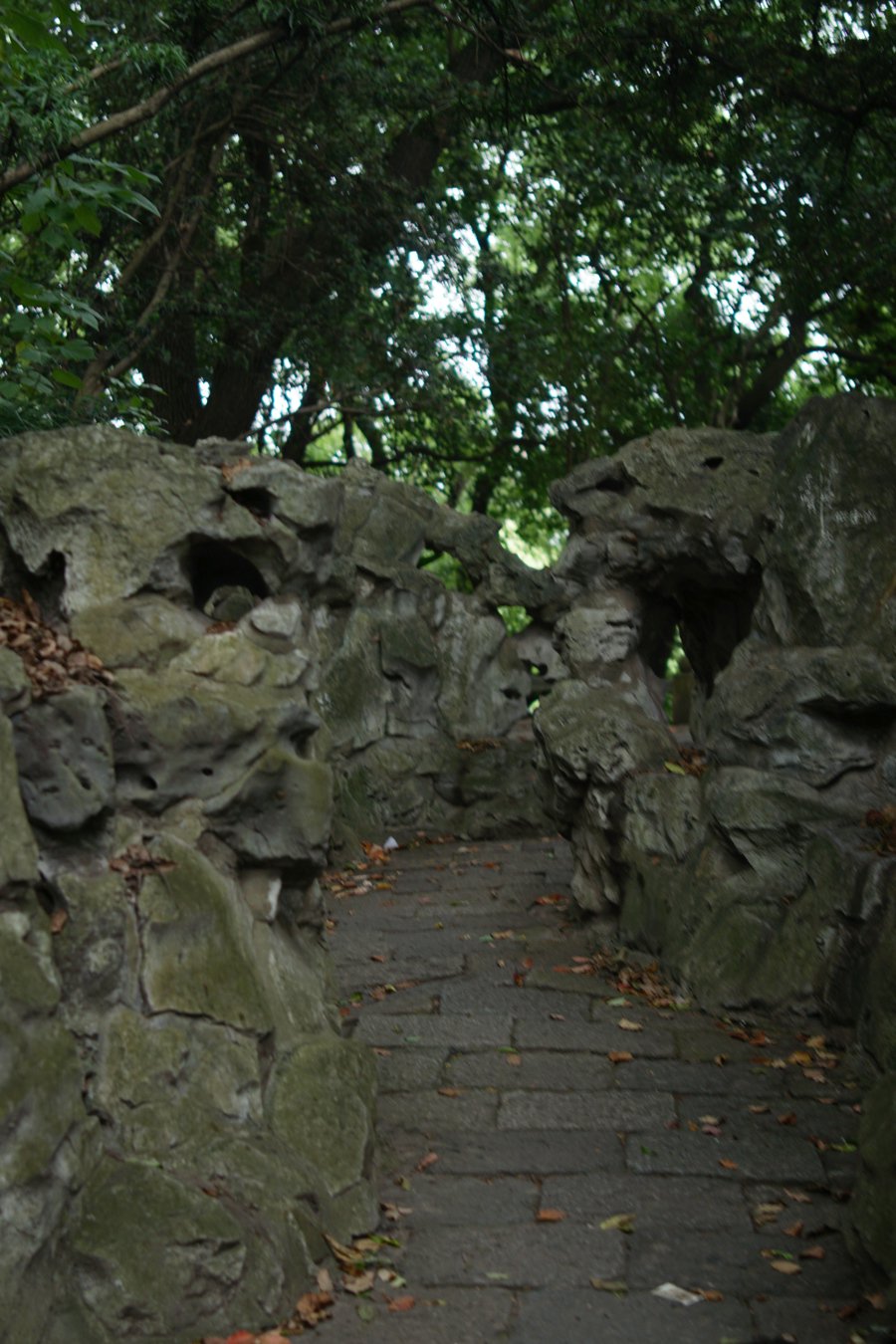 长风公园的铁臂山,修建于20世纪50年代