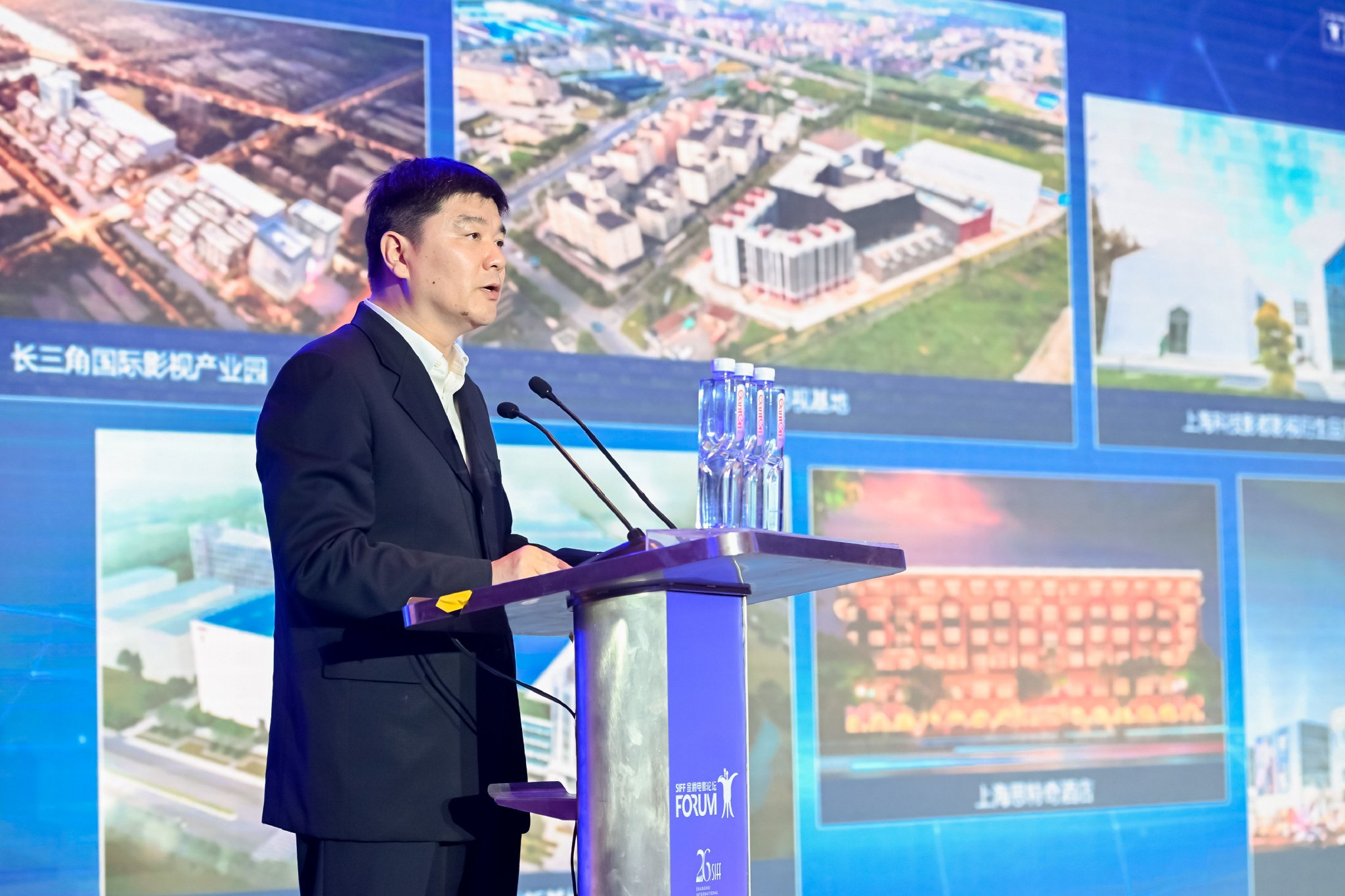 图为中共松江区委常委,宣传部部长顾建斌发言(来源:松江区委宣传部)