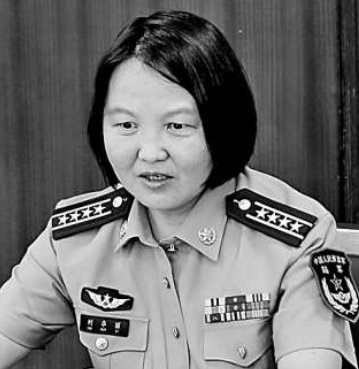 刘萝洁摄/光明图片【知识·军旅·人生】6969"我原本以为枯燥