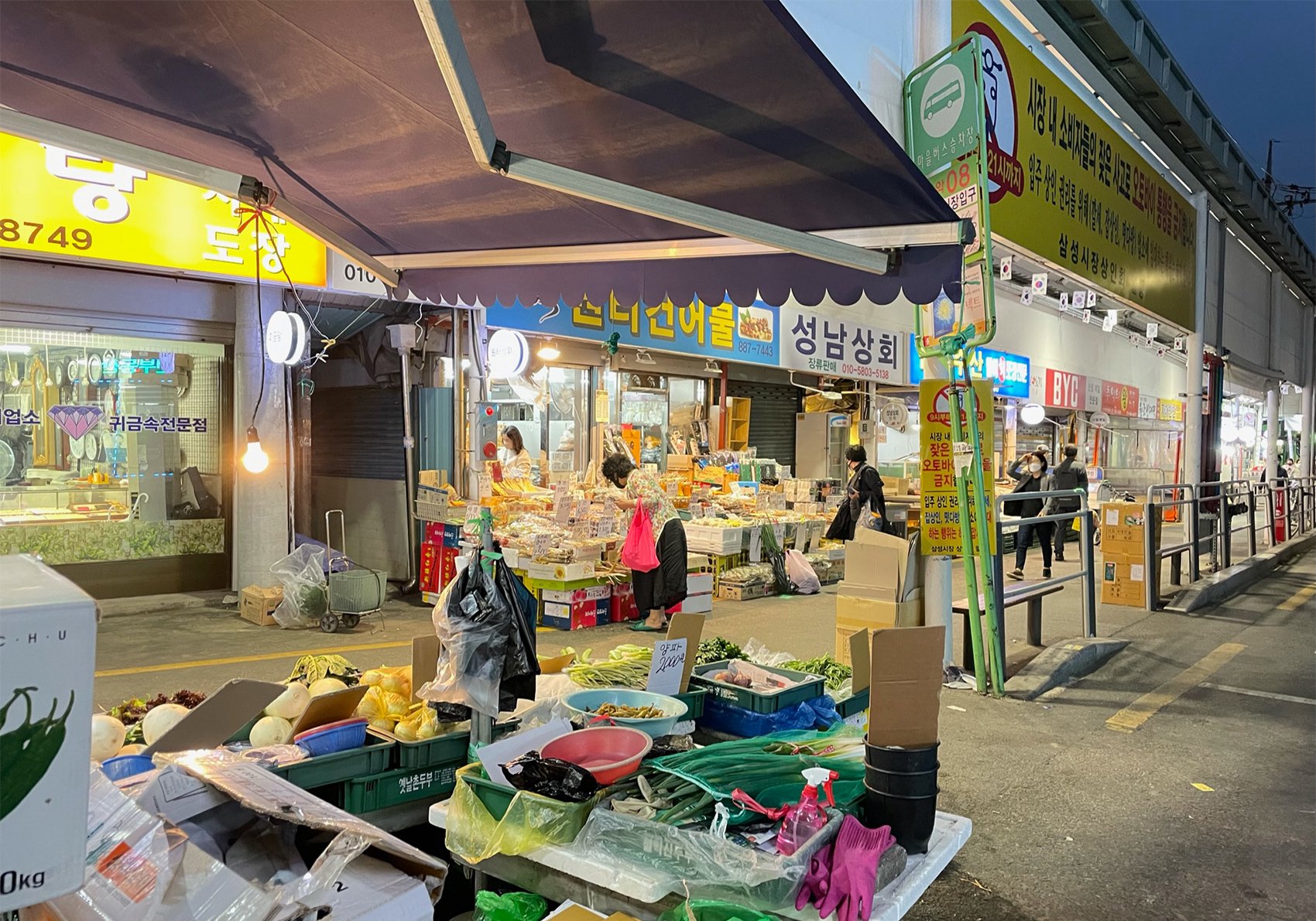 韓國的農(nóng)貿(mào)市場(chǎng) 圖片來源：每經(jīng)特約記者 劉伊諾 攝