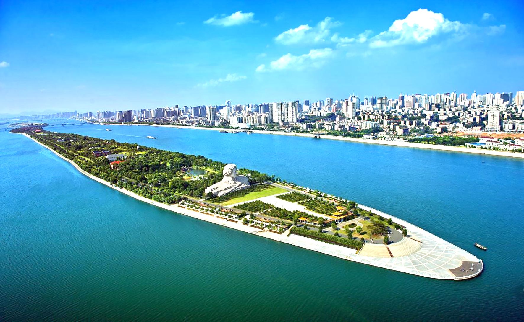 湖南长沙橘子洲头&nbsp; 湖南省文化和旅游厅供图