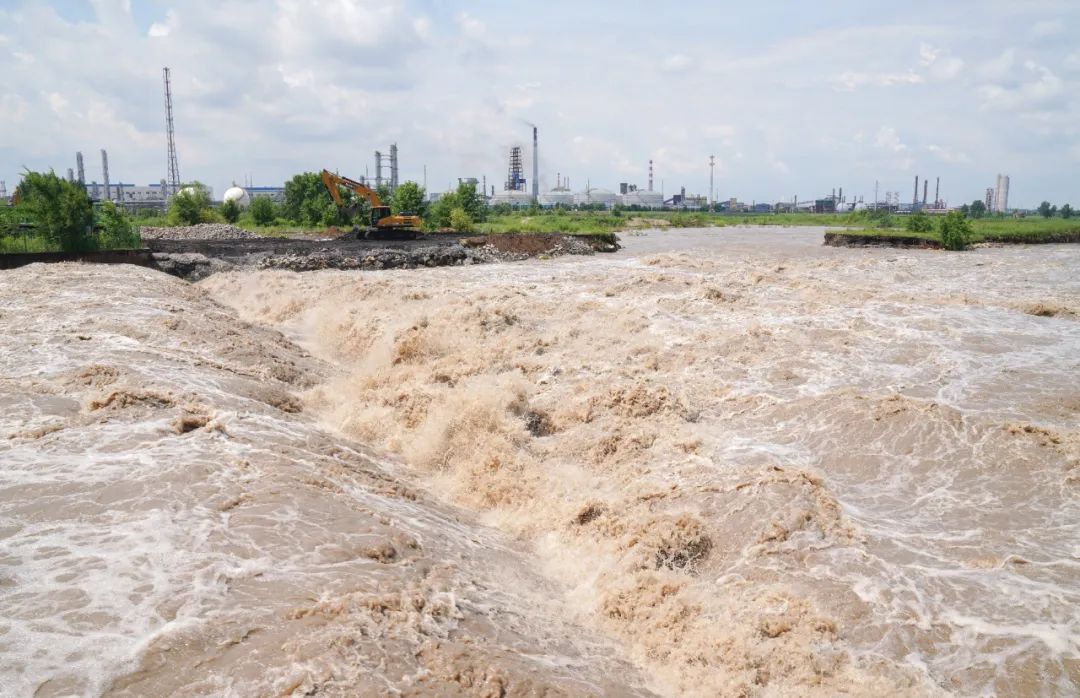 继续发布暴雨橙色预警,多条河流发生超警以上洪水,汛情最新情况