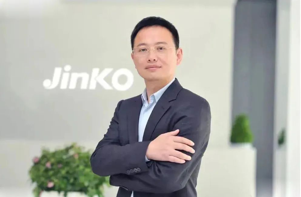 江西光伏首富,负债955亿