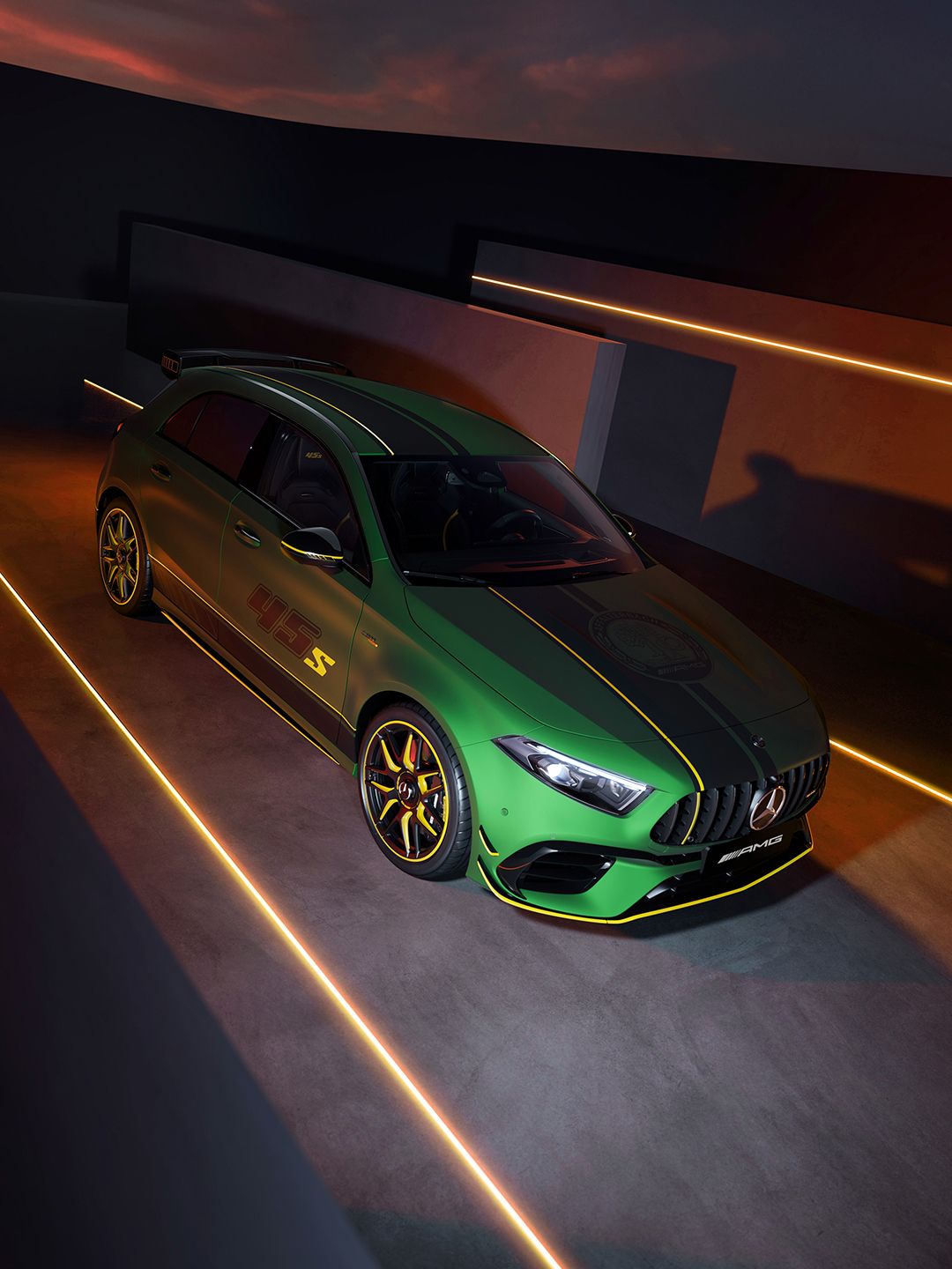 59.46 万元,梅赛德斯-AMG A 45 S 4MATIC + 魔焰绿特别版上市|梅赛德斯|AMG A_新浪科技_新浪网