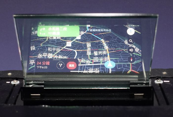 图4W-HUD采用MBI6353Q使峰值亮度高达10,000nits