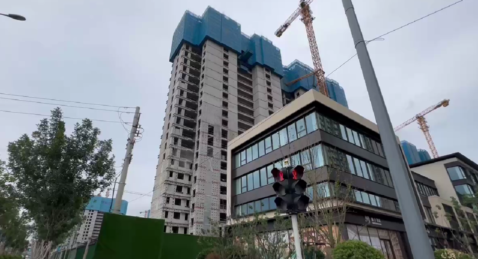捆绑装修每平优惠近两千元，济南一楼盘变相降价|济南市_新浪财经_新浪网