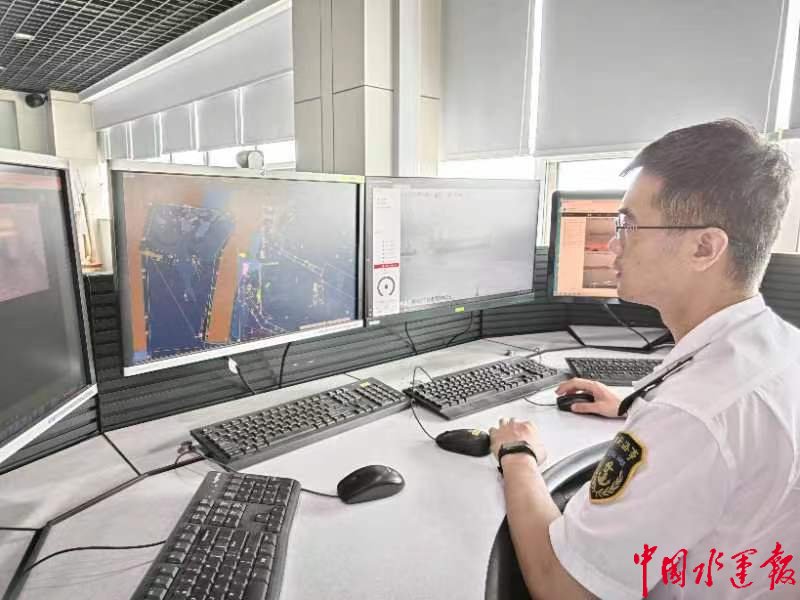 67日照海事局全过程保障"山港青岛"轮成功首航