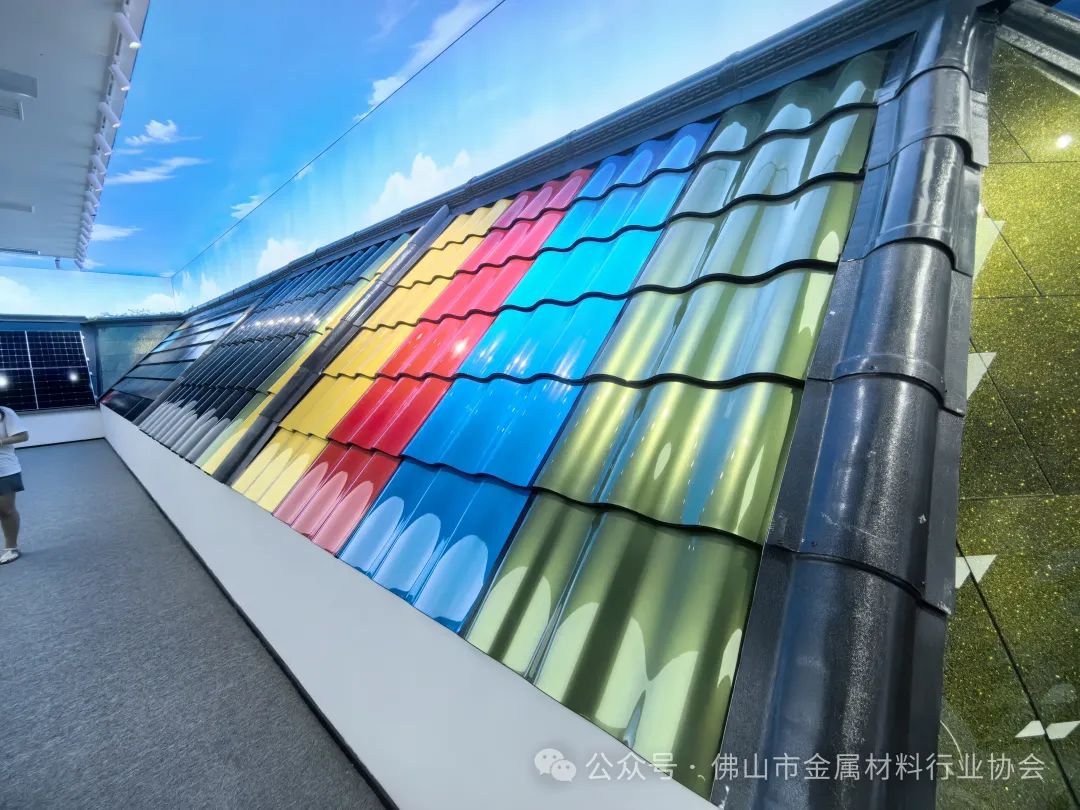 古典 飘逸!山禾阳极氧化彩色不锈钢瓦1219 型-成功试产