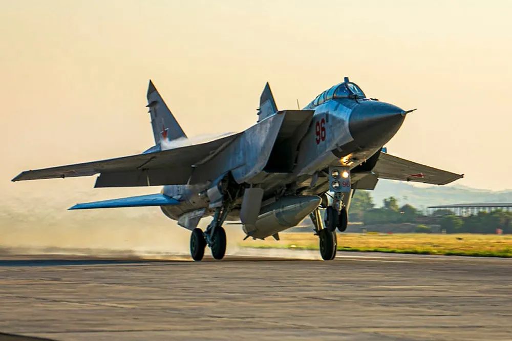 俄军米格-31战斗机.