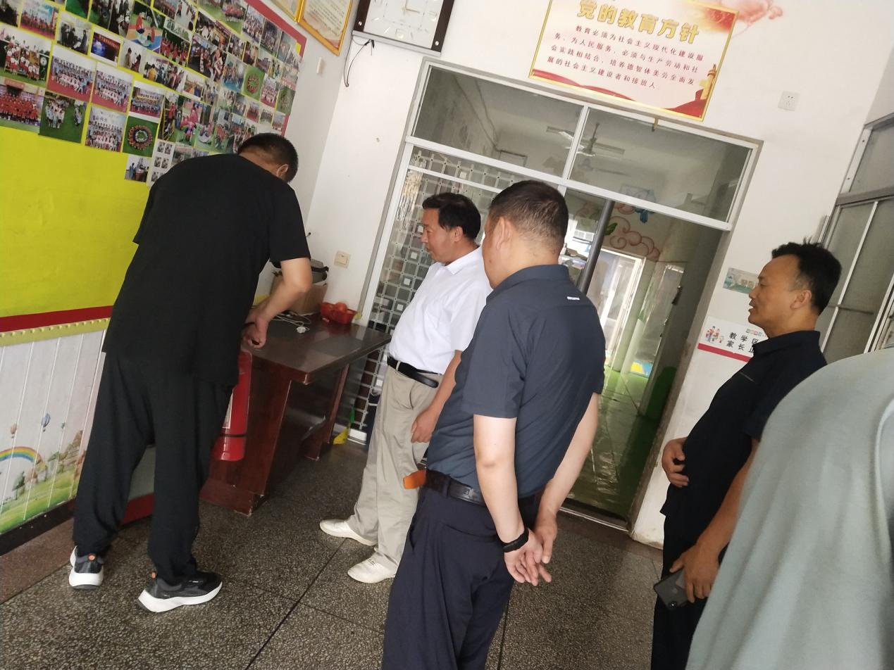 怀宁县小市镇:开展校外培训机构消防安全风险排查整治