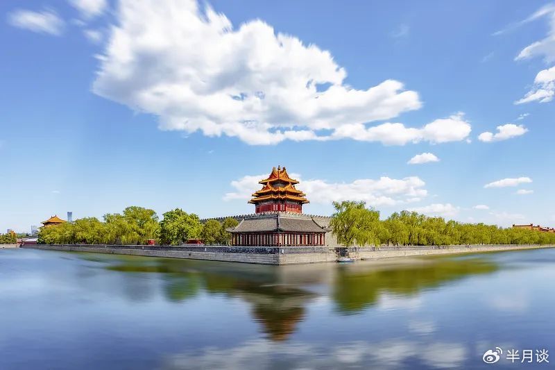 故宫角楼(图片来源:视觉中国)