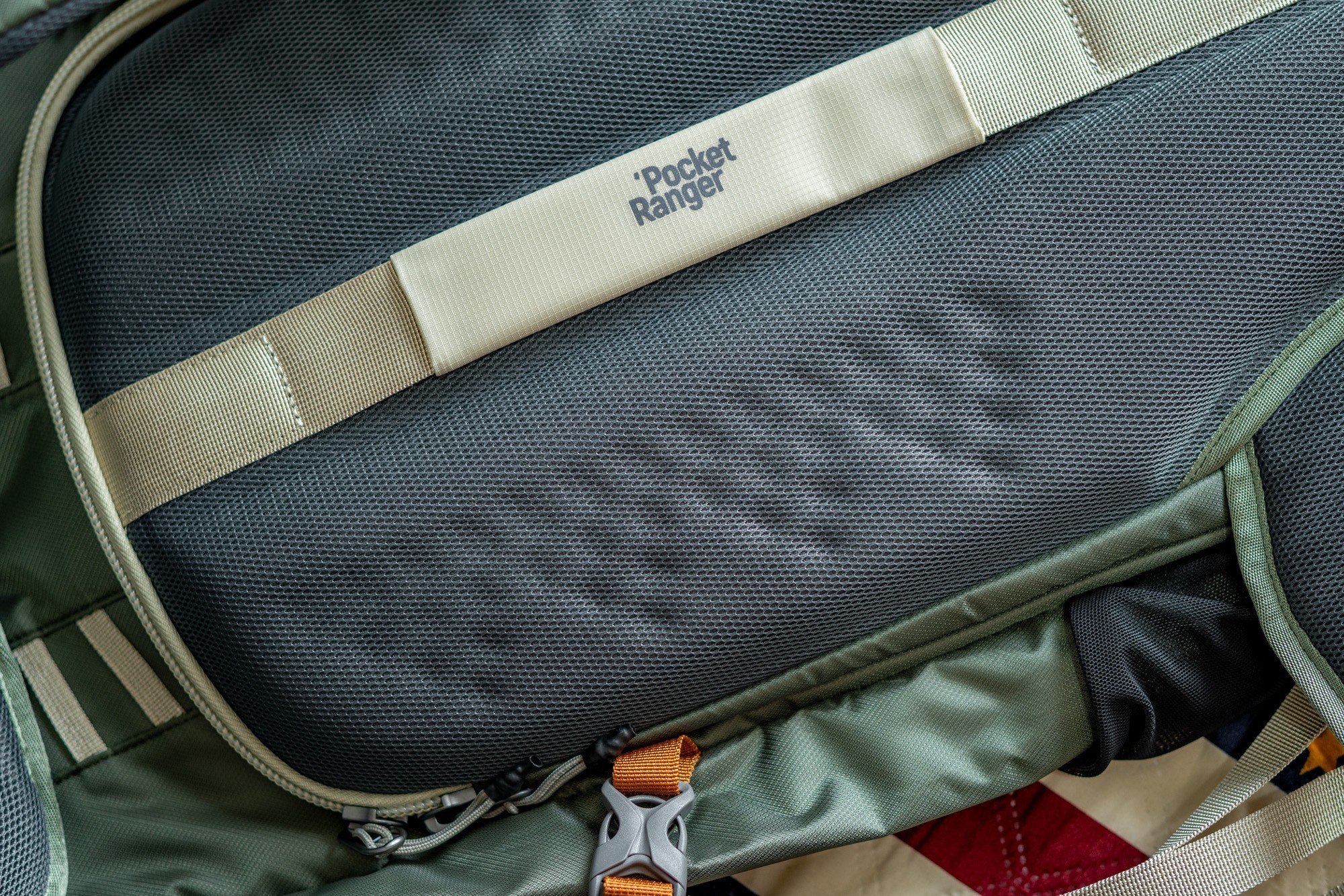 开模导气支撑后幅设计